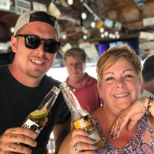 Meet your Posher, Sharon